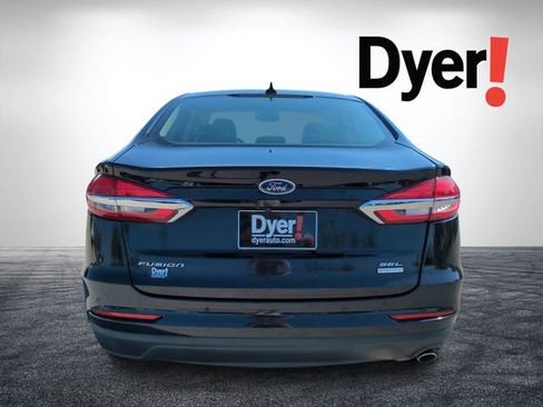 Used 2020 Ford Fusion SEL image 5
