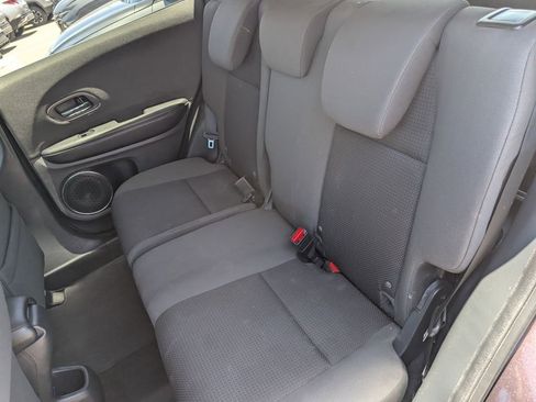 Used 2022 Honda HR-V EX image 12