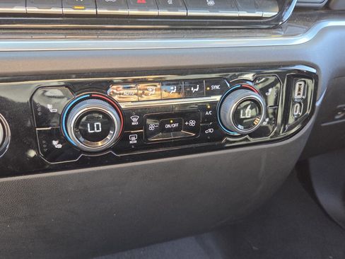 Used 2022 Chevrolet Silverado 1500 RST RWD image 27