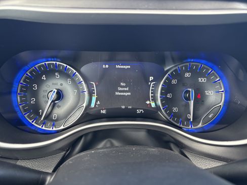 New 2026 Chrysler Voyager LX image 27