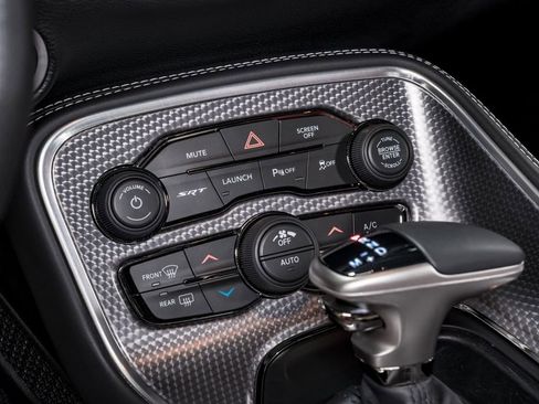 Used 2019 Dodge Challenger SRT Hellcat Redeye image 22