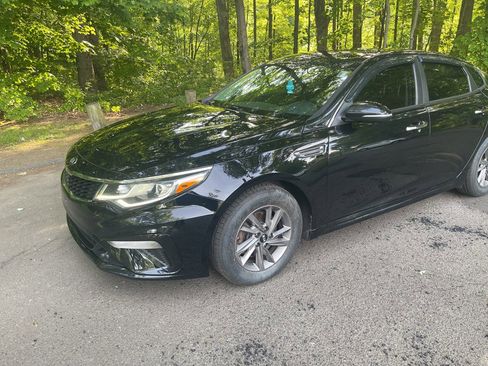 Used 2020 Kia Optima LX FWD image 16