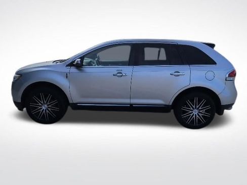 Used 2013 Lincoln MKX AWD image 8