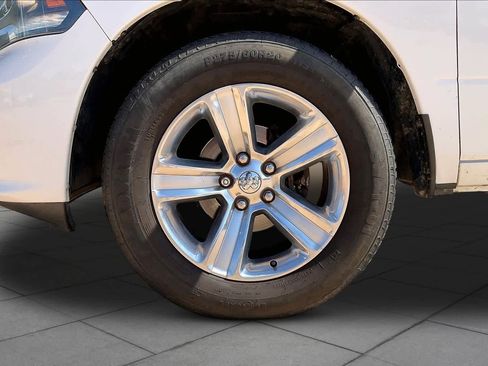Used 2014 RAM 1500 Sport RWD image 11