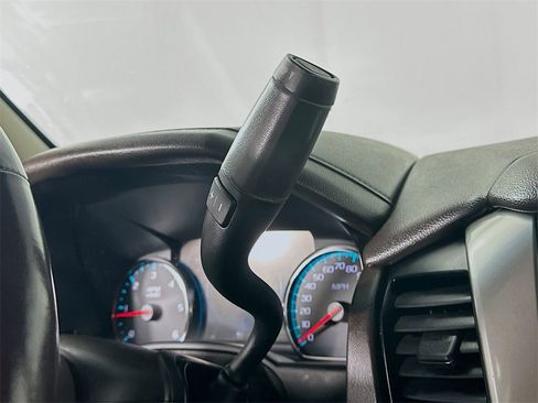 Used 2019 Chevrolet Tahoe Premier image 16