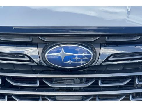 Used 2023 Subaru Forester Premium image 12