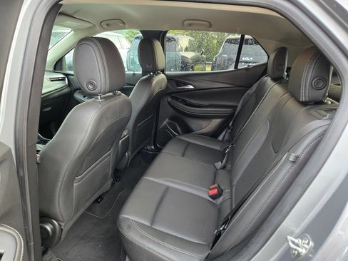 Used 2024 Buick Encore GX Sport Touring FWD image 36