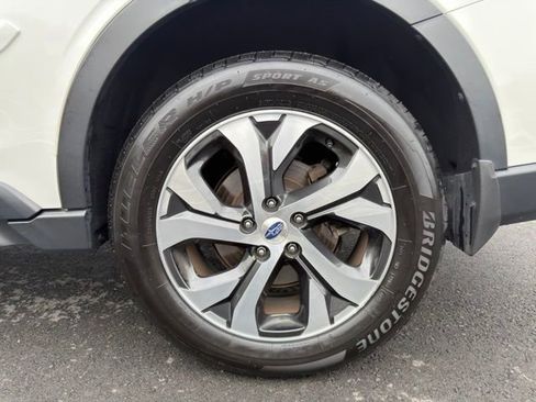 Used 2022 Subaru Outback Touring XT AWD/4WD image 31
