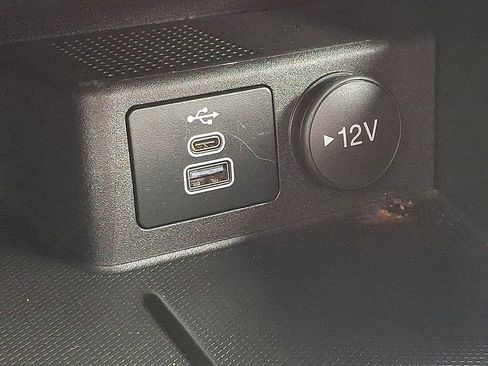 Used 2025 Ford Escape ST-Line w/ Cold Weather Package image 24