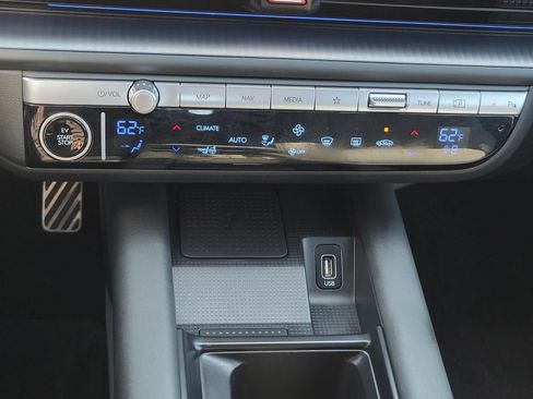 Certified 2023 Hyundai Ioniq 6 Limited RWD image 23