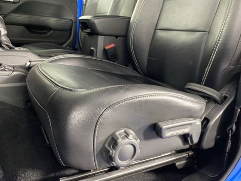 Used 2023 Jeep Wrangler Sahara w/ Cold Weather Group image 21