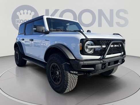 Used 2023 Ford Bronco Wildtrak AWD/4WD image 10