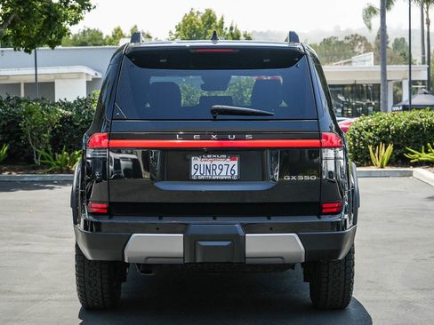 Used 2025 Lexus GX 550 AWD/4WD image 5