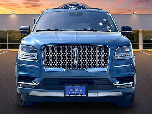 Used 2020 Lincoln Navigator L Reserve w/ Luxury Package AWD/4WD image 3