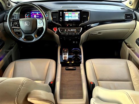 Used 2021 Honda Pilot Touring image 24