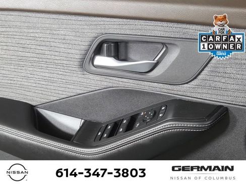Used 2023 Nissan Rogue SV AWD/4WD image 28