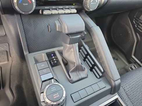 New 2026 Toyota 4Runner SR5 AWD/4WD image 20