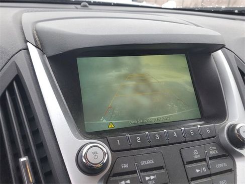 Used 2017 Chevrolet Equinox LT w/ Convenience Package image 21