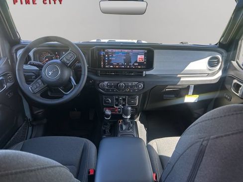 New 2026 Jeep Gladiator Sport AWD/4WD image 16
