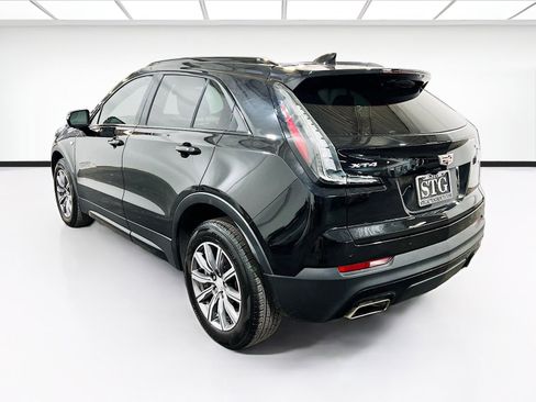 Used 2022 Cadillac XT4 Sport w/ Safety Alert Package FWD image 6