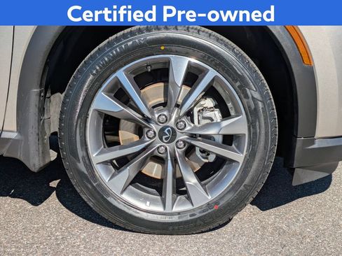 Certified 2025 INFINITI QX60 Luxe FWD image 12
