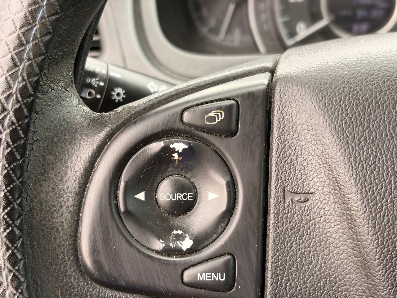 Used 2012 Honda CR-V LX image 27