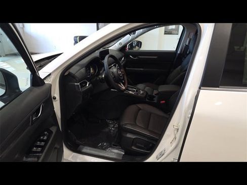 New 2025 MAZDA CX-5 AWD 2.5 S w/ Select Package image 38