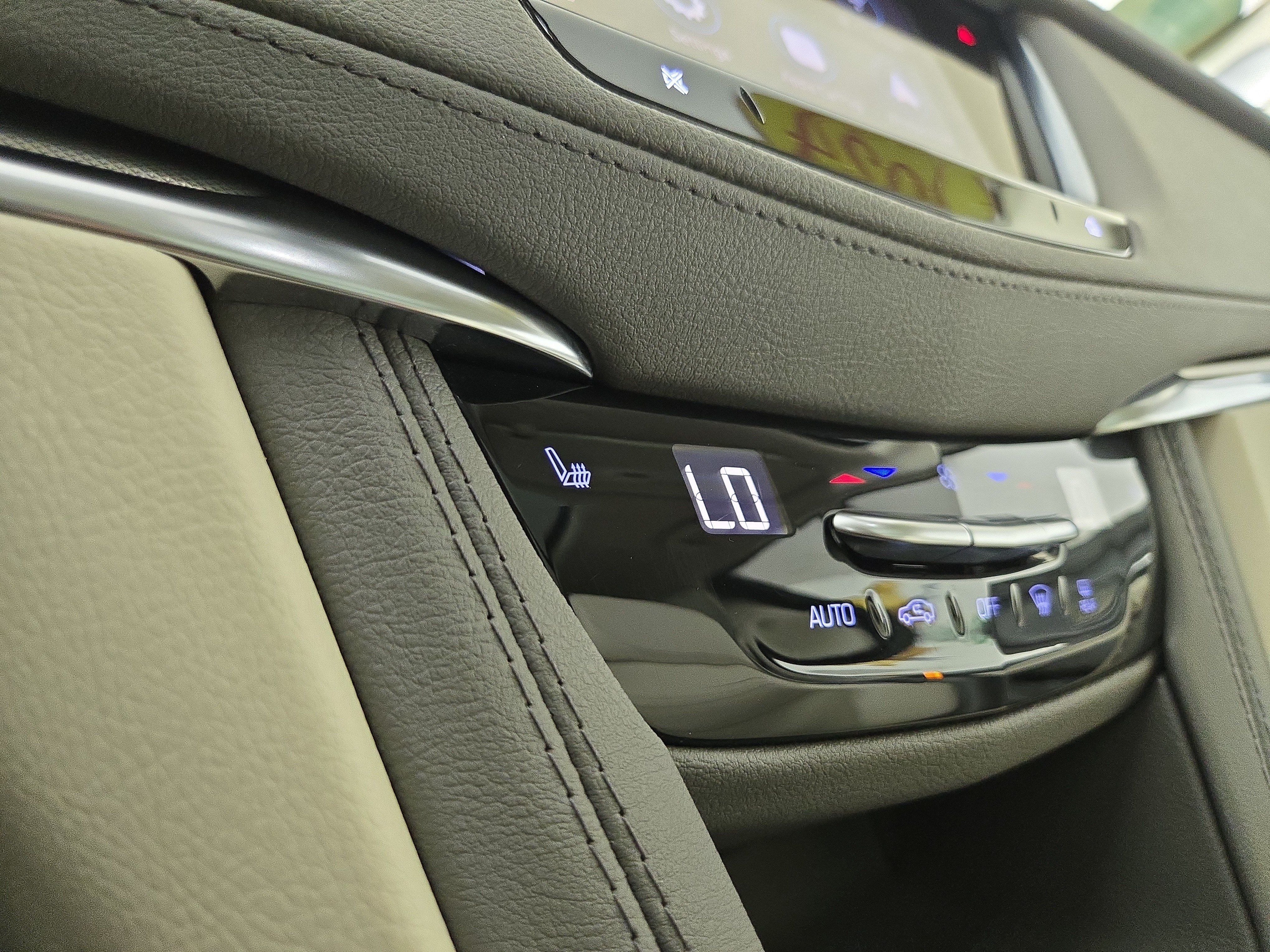 Used 2024 Cadillac XT5 Premium Luxury AWD/4WD image 27