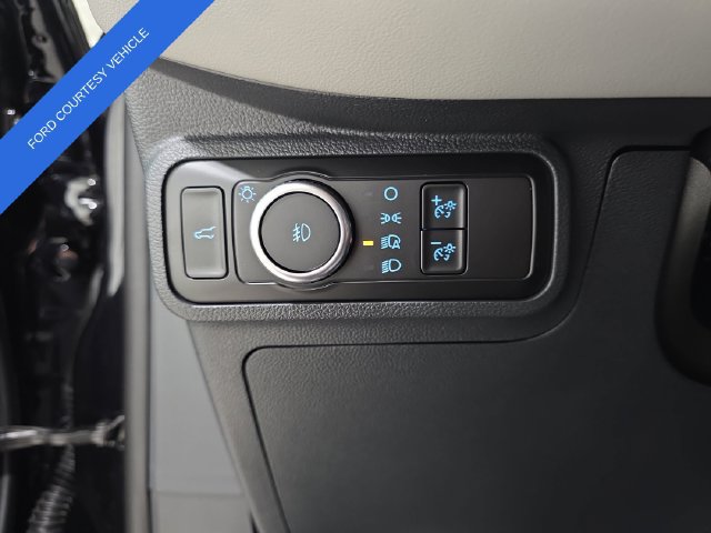 Used 2026 Ford Explorer Active w/ Active Comfort Package AWD/4WD image 25