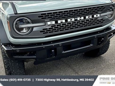 Used 2022 Ford Bronco Badlands image 21