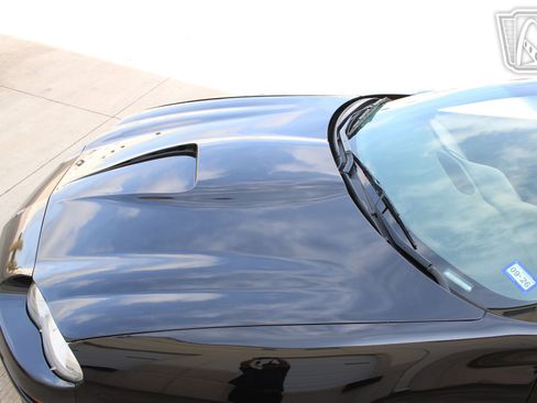 Used 2002 Chevrolet Camaro Z28 w/ SS Performance/Appearance Pkg RWD image 38
