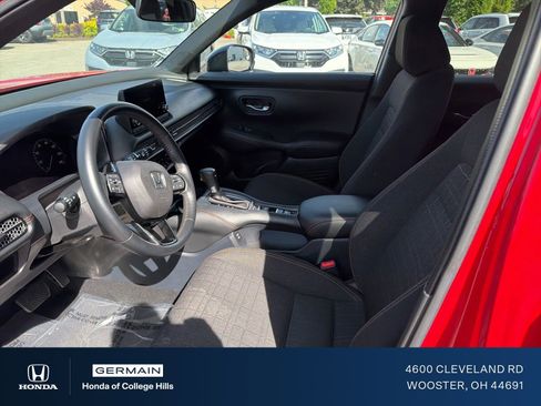 Used 2024 Honda HR-V Sport image 14