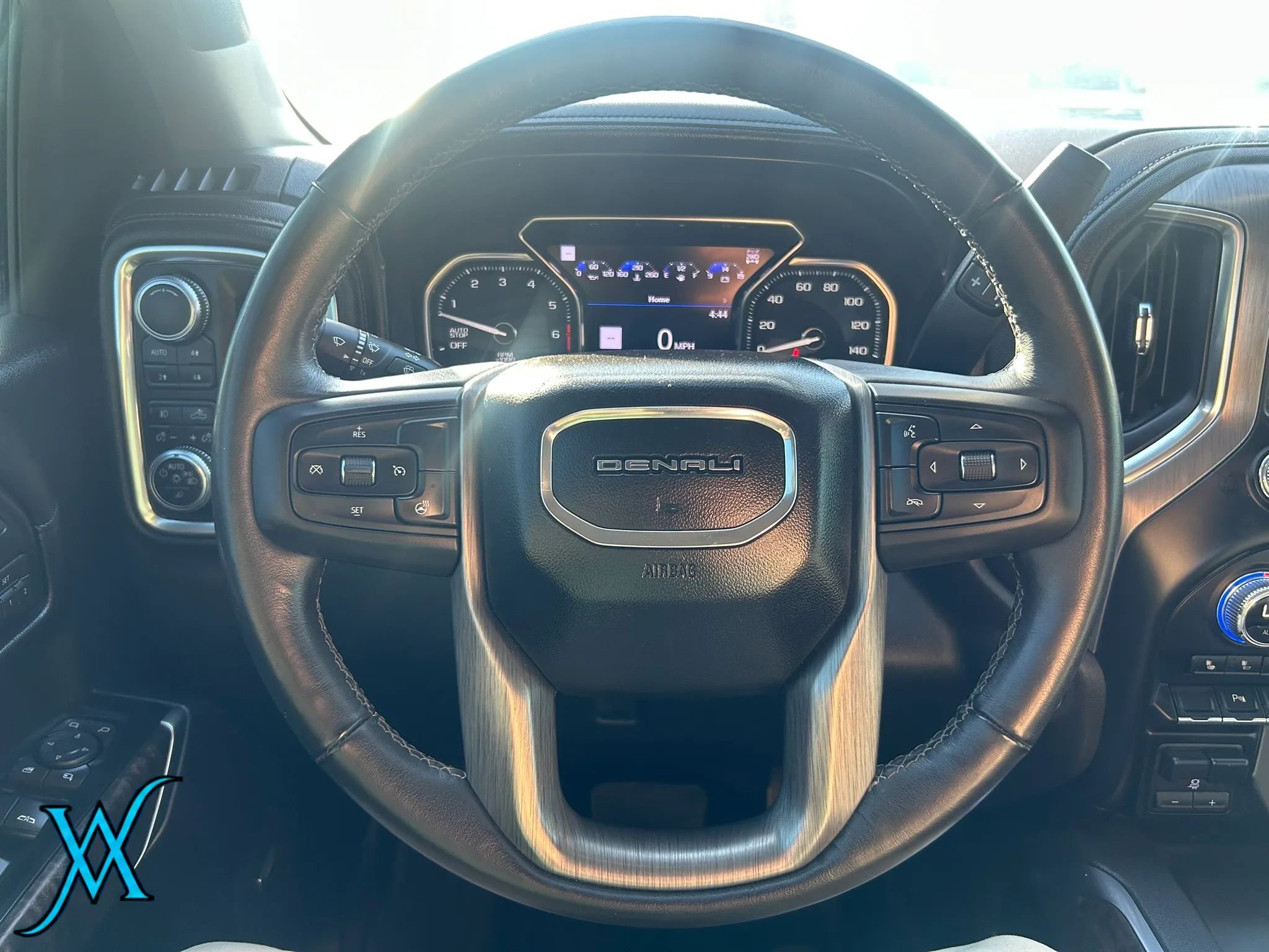 Used 2019 GMC Sierra 1500 Denali AWD/4WD image 40