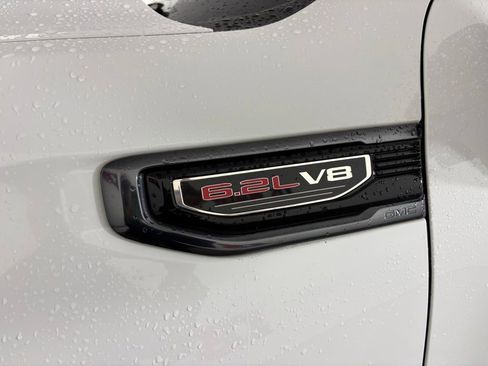 Used 2022 GMC Sierra 1500 AT4 AWD/4WD image 13