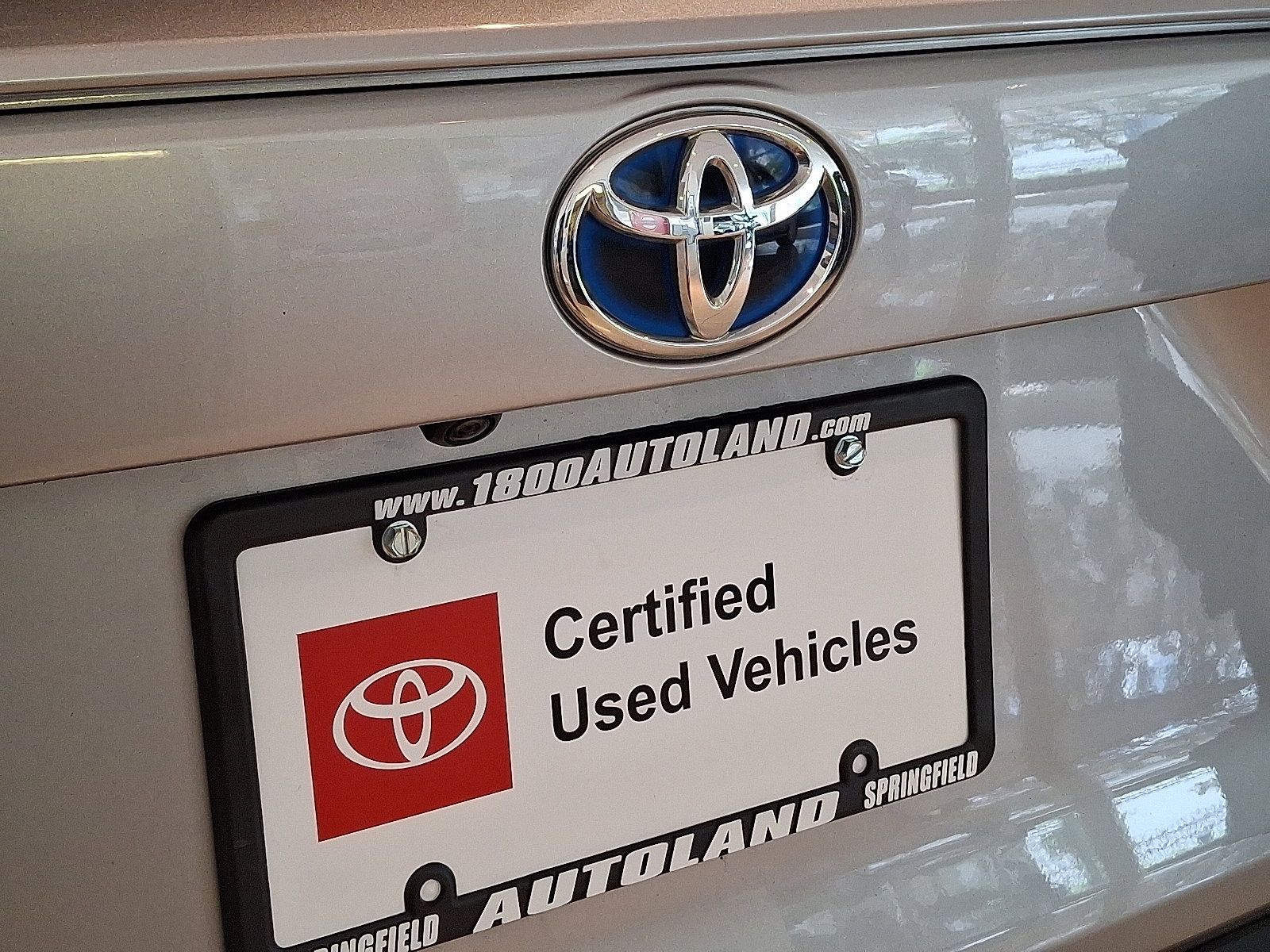 Certified 2022 Toyota RAV4 LE w/ Carpet Mat Package (TMS) AWD/4WD image 28