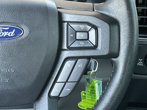 Used 2019 Ford F150 XLT w/ Equipment Group 302A Luxury AWD/4WD image 15