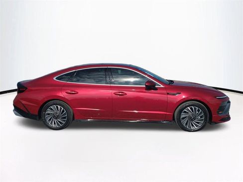 New 2026 Hyundai Sonata Limited FWD image 4