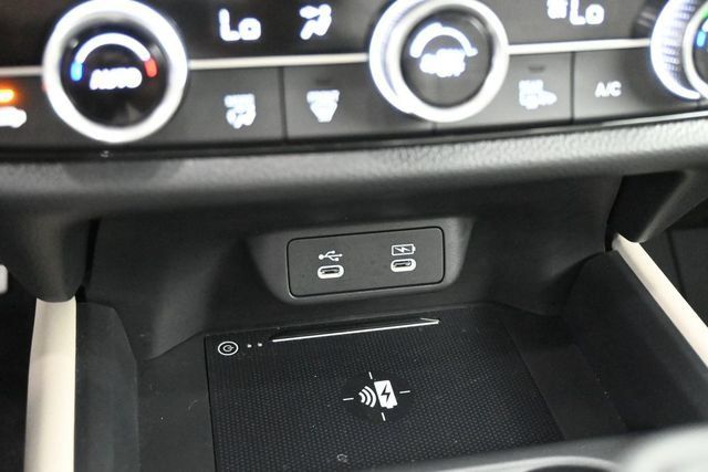 Used 2026 Honda HR-V EX-L image 12