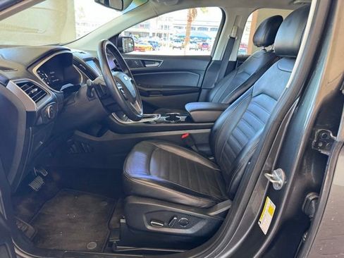 Used 2016 Ford Edge SEL w/ Equipment Group 201A FWD image 10