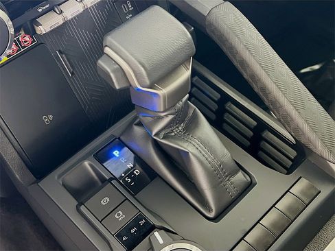 Certified 2024 Toyota Tacoma SR5 image 16