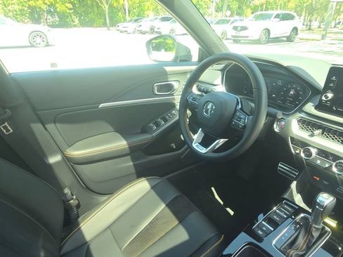Used 2026 Acura Integra A-Spec FWD image 34