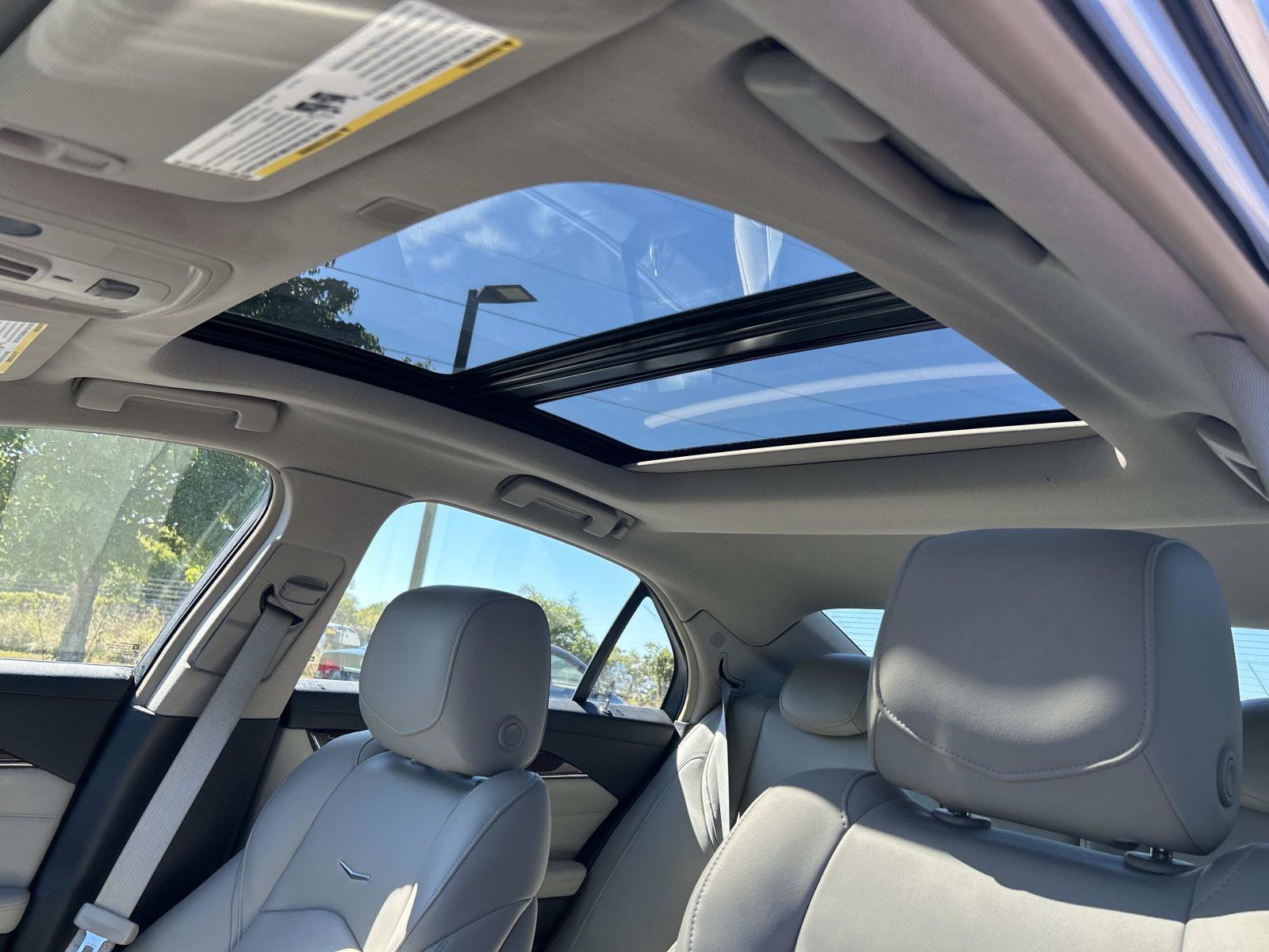 Used 2017 Cadillac CTS Sedan RWD image 26