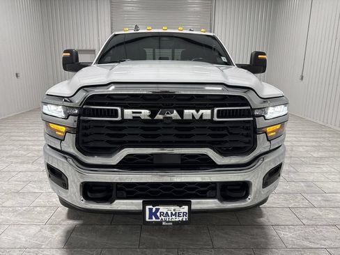 Used 2025 RAM 3500 Tradesman AWD/4WD image 32