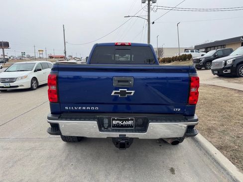 Used 2015 Chevrolet Silverado 2500 LTZ w/ LTZ Plus Package image 4