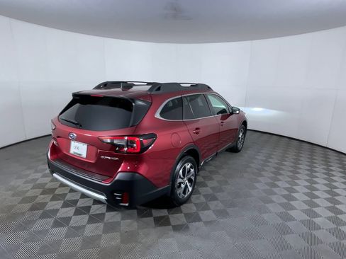 Used 2022 Subaru Outback Limited AWD/4WD image 8