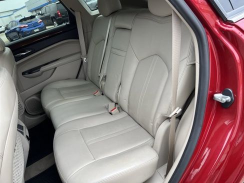 Used 2013 Cadillac SRX Luxury image 25