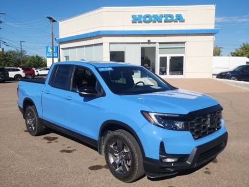 Certified 2025 Honda Ridgeline TrailSport image 1