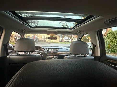 Used 2013 BMW X1 xDrive35i w/ Technology Pkg image 18