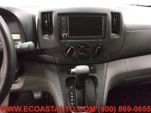 Used 2021 Nissan NV200 S FWD image 12