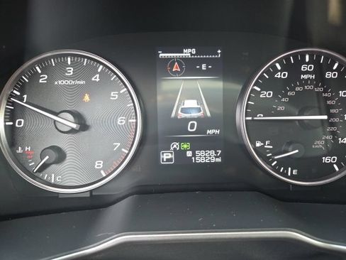Used 2024 Subaru Outback Limited AWD/4WD image 4